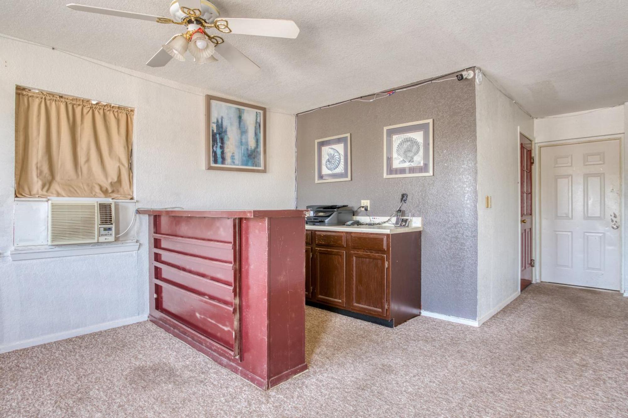 Oyo Tx Hubbard Creek 2* Breckenridge