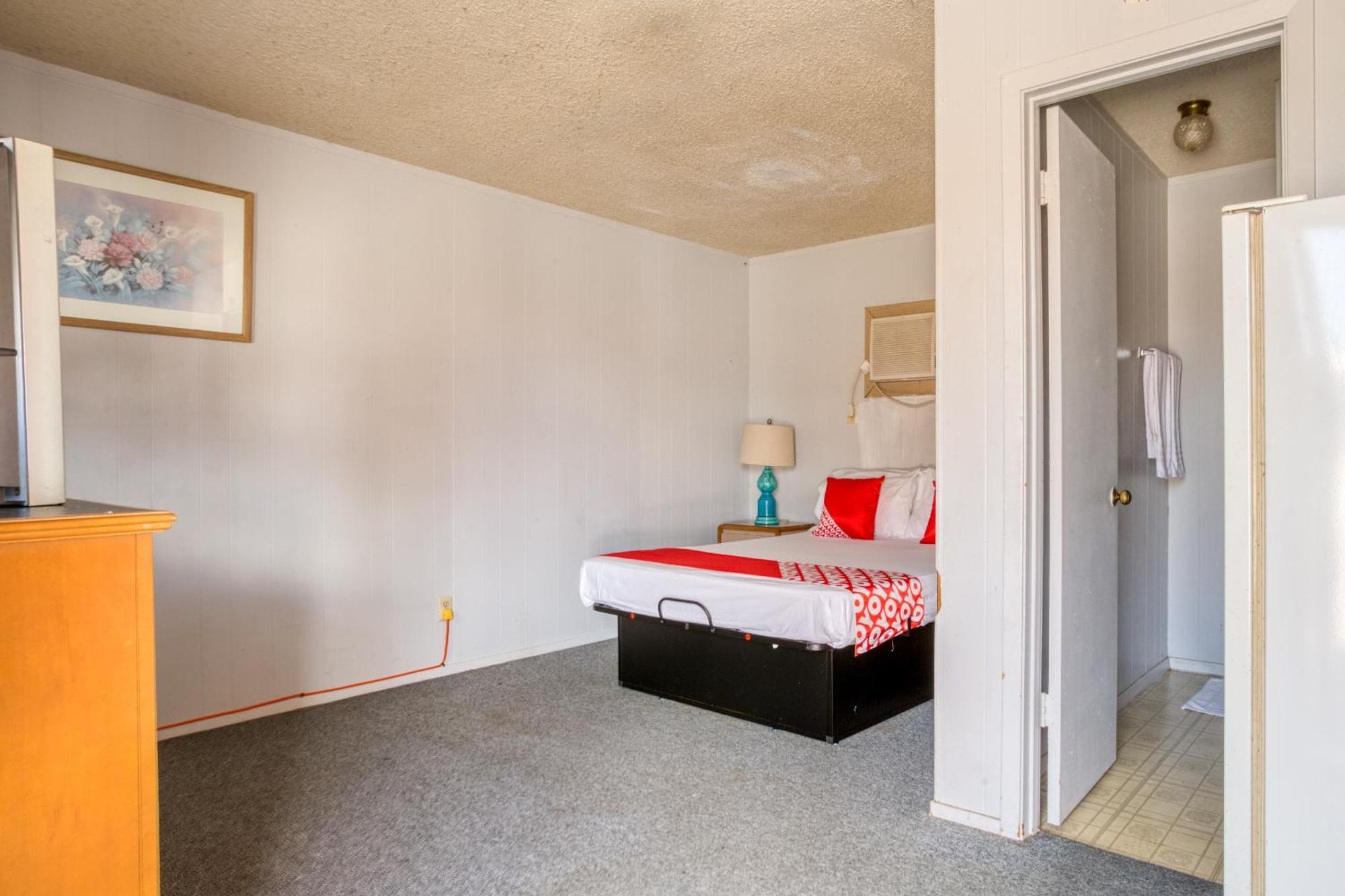 Oyo Tx Hubbard Creek Hotel